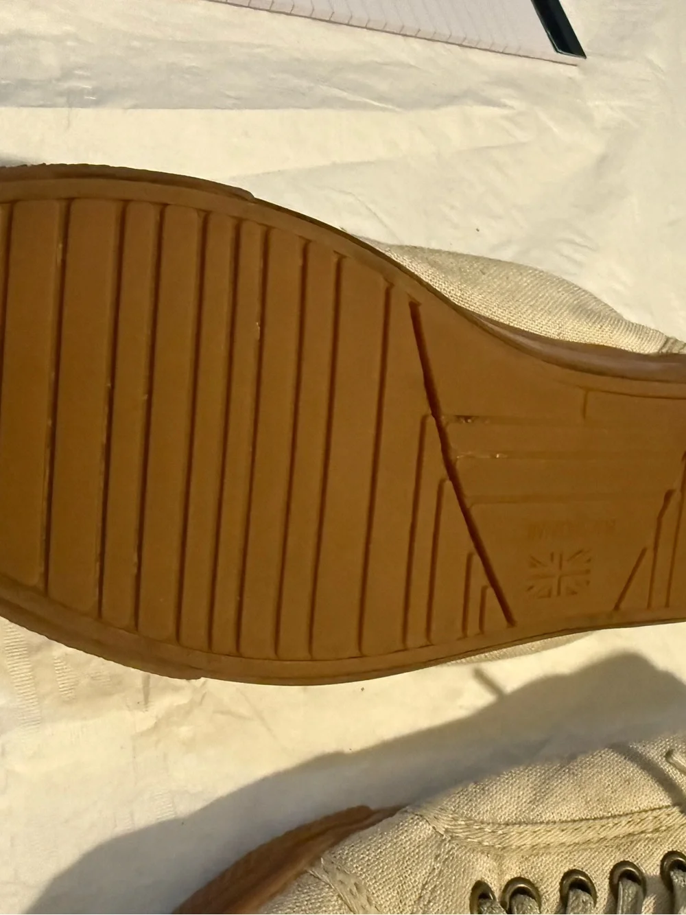 Casual Men's Canvas Sneakers in Beige with Gum Sole